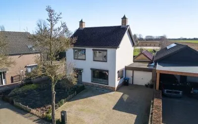 Vrijstaande woning te koop: Sint Janstraat 124A, Sprundel Sprundel