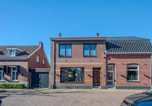 Tussenwoning te koop: Sint Josephstraat 5, Tegelen-Centrum Tegelen