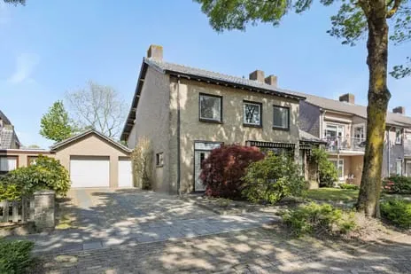 Twee-onder-één-kap te koop: Sint Lambertusstraat 4, Hondsberg Rosmalen