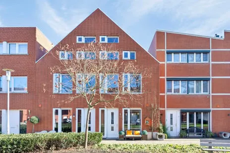Tussenwoning te koop: Sint Pieterspark 96, Sint Pieterspark Tilburg