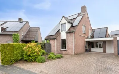 Hoekwoning te koop: Sint Ursulahof 73, Kessel-centrum Kessel