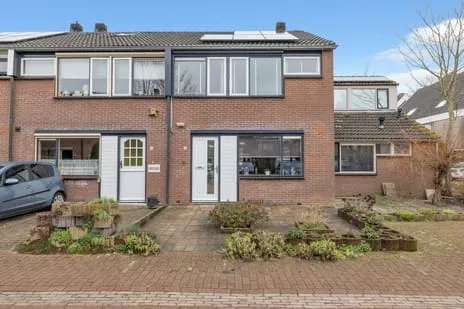 Tussenwoning te koop: Sion 4, Koningshof Pijnacker