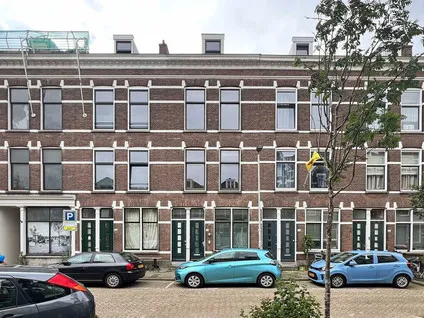 Tussenwoning te koop: Sionstraat 19A, Kralingen West Rotterdam