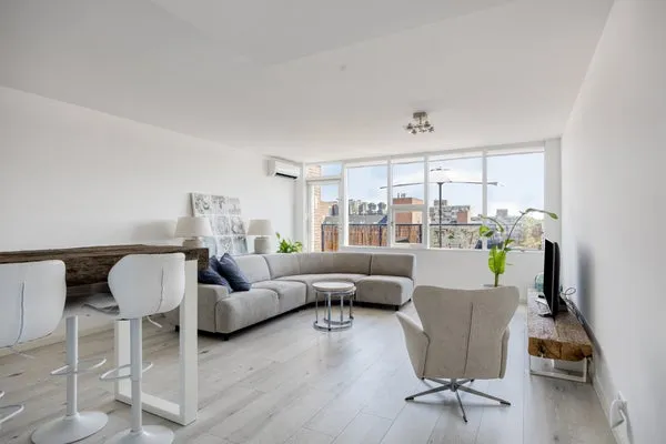Apartment for sale: Sir Winston Churchilllaan 833A, Stervoorde Rijswijk