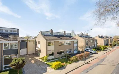 Tussenwoning te koop: Sir Winston Churchill-laan 29, Klarenbeek I Middelburg