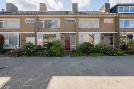 Tussenwoning te koop: Siënalaan 29, Heesterakker Eindhoven