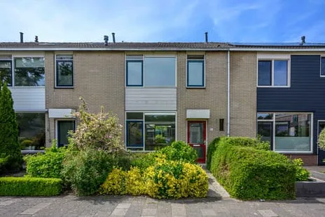 Terraced house for sale: Skagerrak 72, Emmeloord-Espelervaart-Rivierenbuurt Emmeloord