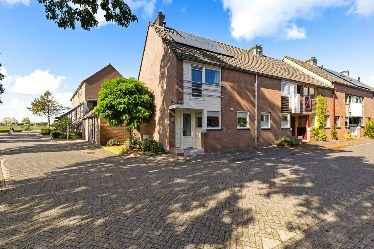 Hoekwoning te koop: Skaverij 36, Grou