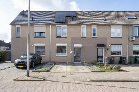 Tussenwoning te koop: Skönvik 1, Varsseveld Leerdam