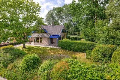 Vrijstaande woning te koop: Skriesstrjitte 21, Feanwâlden