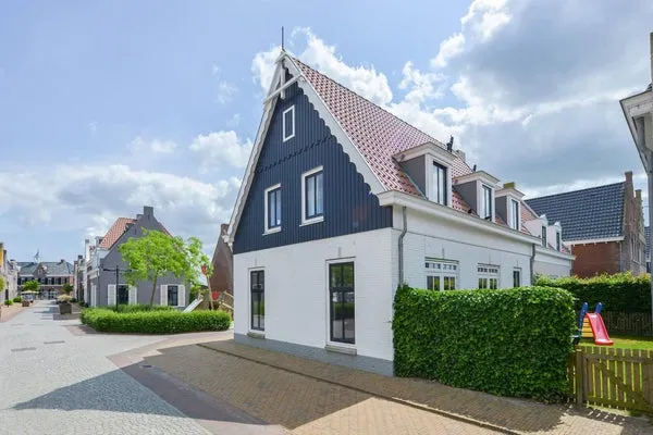 Vrijstaande woning te koop: Skânserwei 28-426, Oostmahorn Eanjum