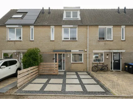 Tussenwoning te koop: Skönvik 6, Varsseveld Leerdam