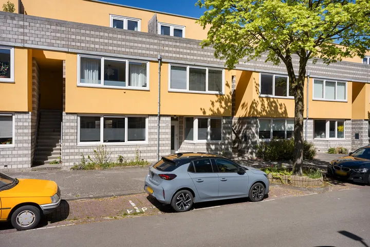 Appartement te koop: Slachthuisstraat 249, Bloemenbuurt Groningen