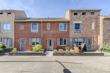 Tussenwoning te koop: Slagenland 23, Parkrijk Zuid Assendelft