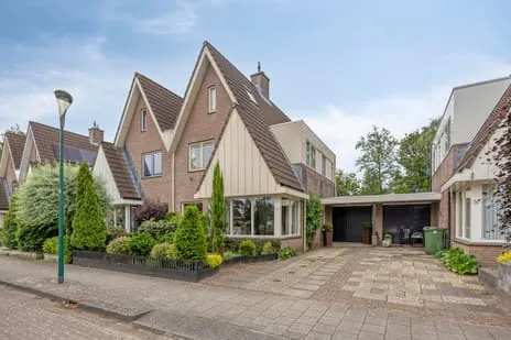 Tussenwoning te koop: Slagvink 37, Vogelbuurt Veenendaal