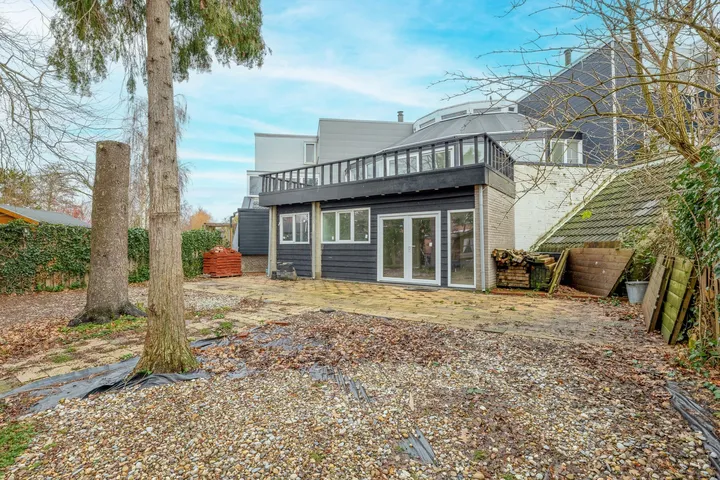 Tussenwoning te koop: Slakkenveen 325, Slakkenveen Spijkenisse