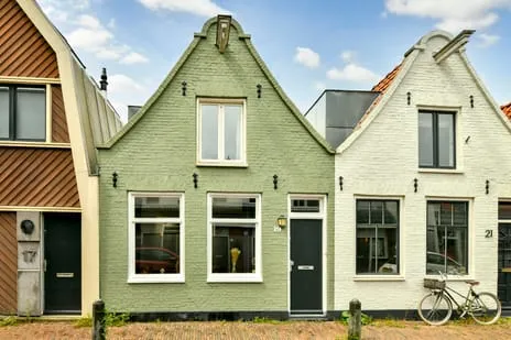 Terraced house for sale: Slatuinenweg 19, Kortenaerkwartier Amsterdam