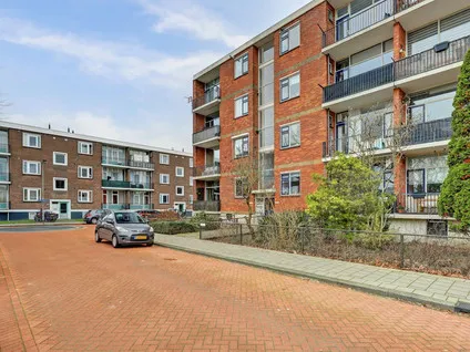 Appartement te koop: Slauerhoffstraat 1, Spijkenisse