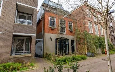 Hoekwoning te koop: Sledemennerstraat 13A, Binnenstad-West Groningen