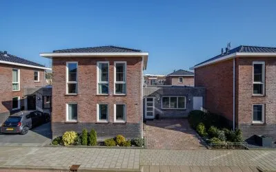 Tussenwoning te koop: Sleedoorn 4, Uitbreiding Dorp Bergambacht