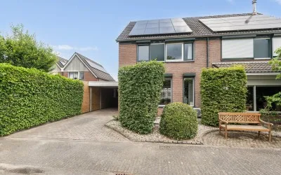 Tussenwoning te koop: Sleedoornstraat 25, Broekdijk Lichtenvoorde