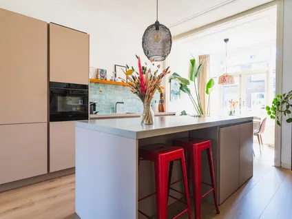 Apartment for sale: Sleedoornstraat 52, Bloemenbuurt-Oost 'S-Gravenhage