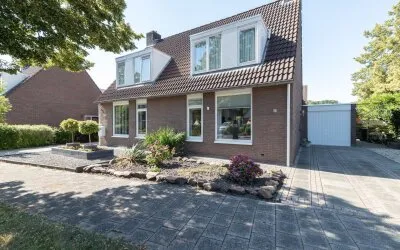 Twee-onder-één-kap te koop: Sleedoornweg 157, Winschoten-Bomenbuurt Winschoten