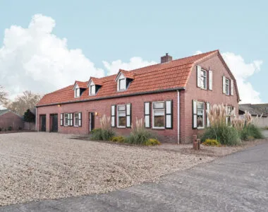 Vrijstaande woning te koop: Sleeweg 1, Diekendaal-Nieuwerf Heijen