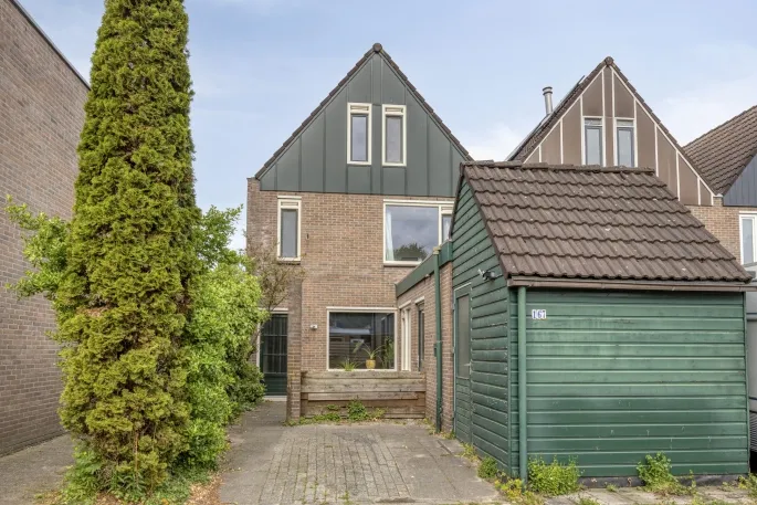 Hoekwoning te koop: Slenerbrink 167, Bargeres Emmen