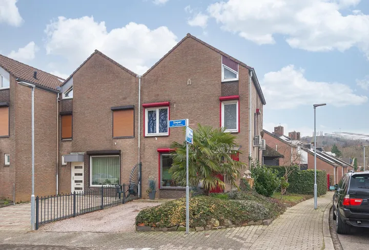 Hoekwoning te koop: Sleper 1, Mijnbuurt Landgraaf