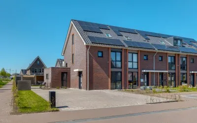 Hoekwoning te koop: Sleutelbloem 73, Buitengebied ten zuiden van Leek Leek