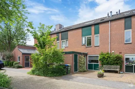 Tussenwoning te koop: Slijpmolen 5, Westerkoog Oost Koog Aan De Zaan
