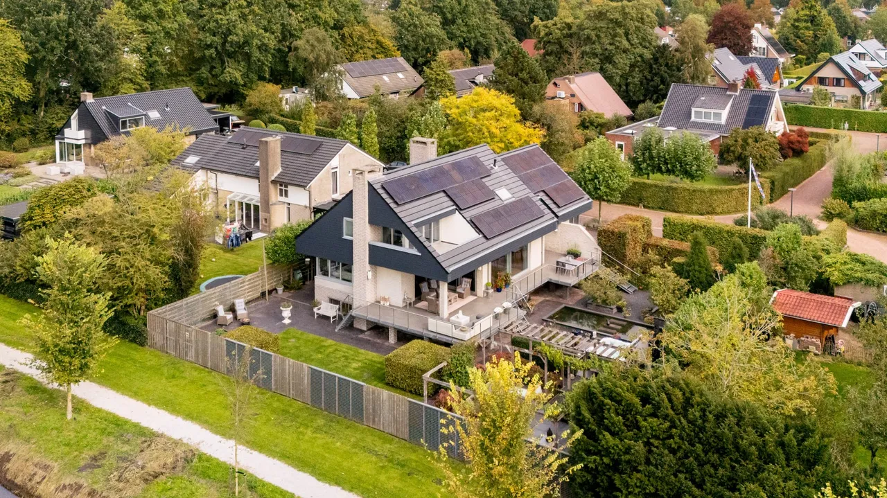 Vrijstaande woning te koop: Slinge 44, Drachten