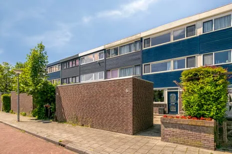 Tussenwoning te koop: Slinge 6, IJssellaan Lelystad