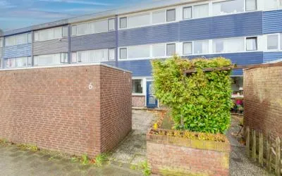 Tussenwoning te koop: Slinge 6, IJssellaan Lelystad