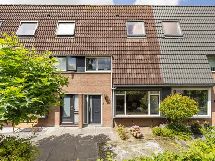 Tussenwoning te koop: Slingeland 20, Krooswijk Zevenbergen