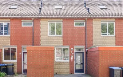 Tussenwoning te koop: Slochterdiep 18, Kalf Zaandam