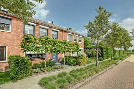 Tussenwoning te koop: Sloehavenstraat 23, Nieuw- en Sint Joosland Nieuw- En Sint Joosland