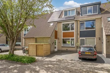 Tussenwoning te koop: Sloepkade 18, De Leyens Zoetermeer