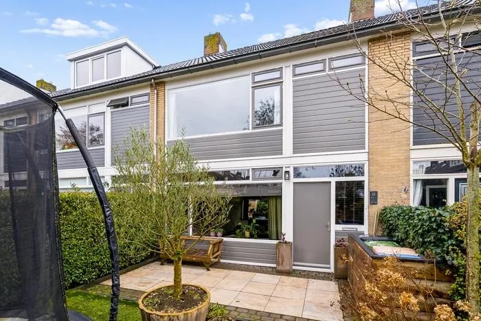 Tussenwoning te koop: Slootweg 8, Bovenweg Huizen