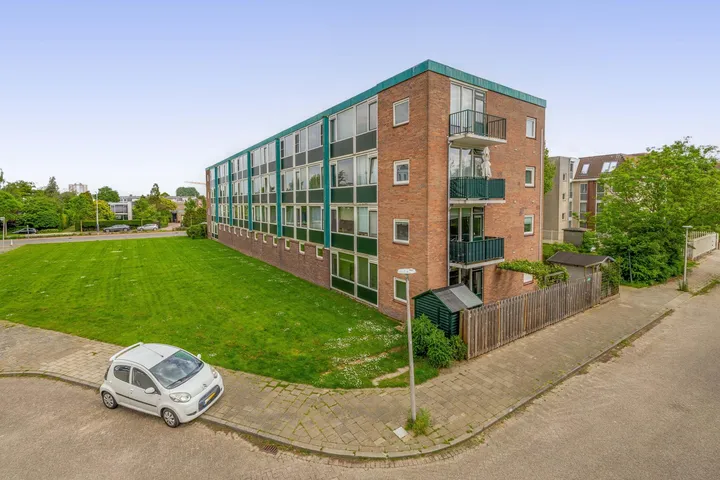 Appartement te koop: Slotlaan 3, Dichtersbuurt Capelle Aan Den Ijssel