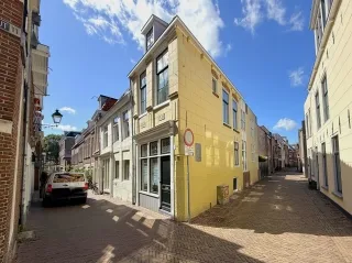 Woning te huur: Slotmakersstraat, Grote Kerkbuurt Leeuwarden