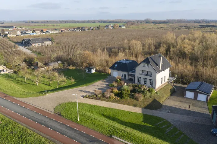 Vrijstaande woning te koop: Sluis 3, Achthoven Ameide