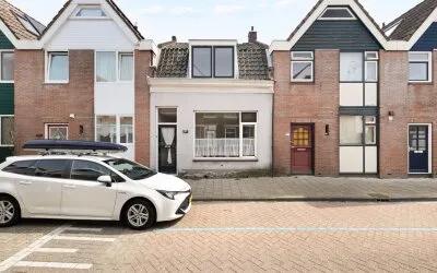 Tussenwoning te koop: Sluisdijkstraat 119, Sluisdijk Den Helder