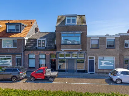 Tussenwoning te koop: Sluisdijkstraat 39, Sluisdijk Den Helder