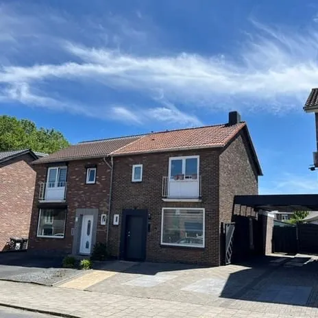 Twee-onder-één-kap te koop: Sluiterdstraat 27, Het Heufken Brunssum