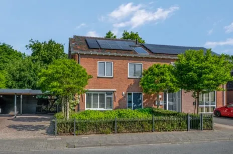 Twee-onder-één-kap te koop: Slunterweg 48, Indische buurt Ede