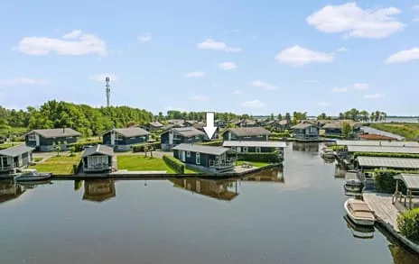 Vrijstaande woning te koop: Slûs 16, Terherne Terherne