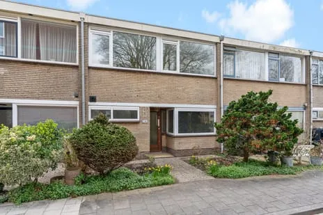 Tussenwoning te koop: Sluyterslaan 341, Wijkersloot-Oost Nieuwegein