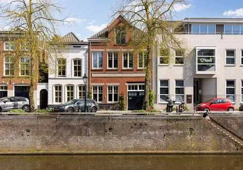 Tussenwoning te koop: Smalle Haven 161, 'S-Hertogenbosch